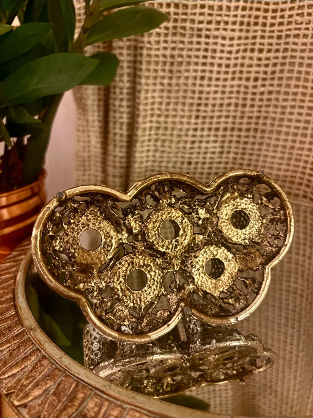 Vintage Ornate Floral Silver Toned Lipstick Holder